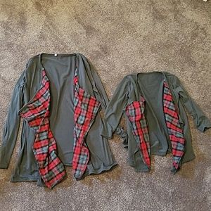 mommy and me wraps (Size adult small and 4t)